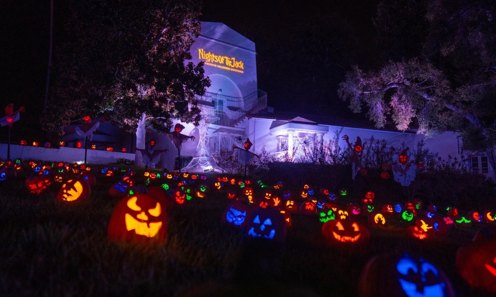 Valley Gurl Series: Things to do in October in the San Fernando Valley/ vicinity of it 👻&nbsp;🌴